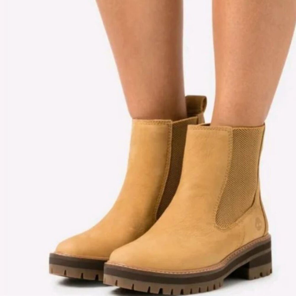NWOB Timberland Women's Chelsea Boot - Picture 5 of 7